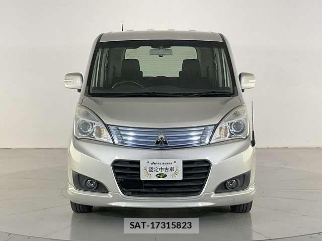 Mitsubishi DELICA 2014-09 8848726-5