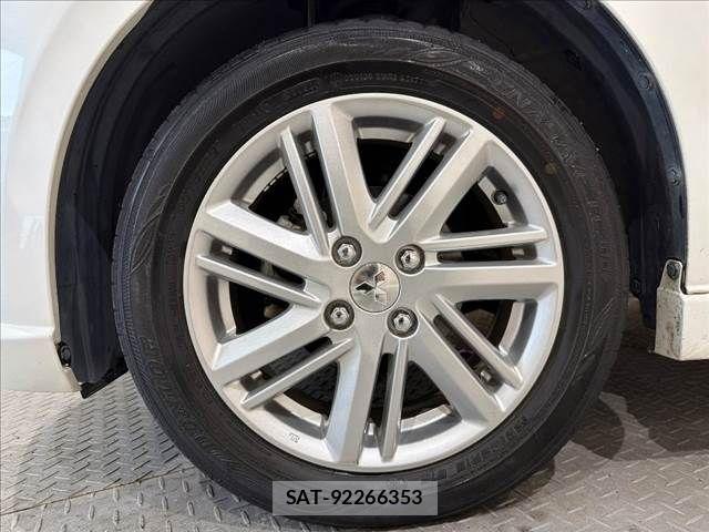 Mitsubishi DELICA 2022-11 8870820-14
