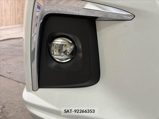 Mitsubishi DELICA 2022-11 8870820-24