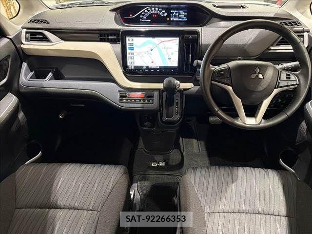 Mitsubishi DELICA 2022-11 8870820-2
