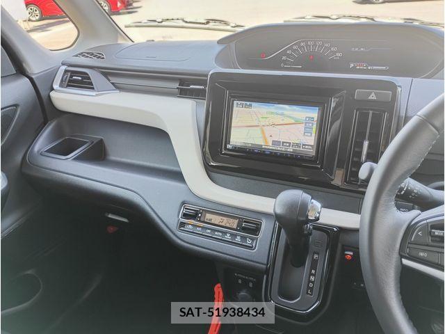 Mitsubishi DELICA 2024-03 8879466-3