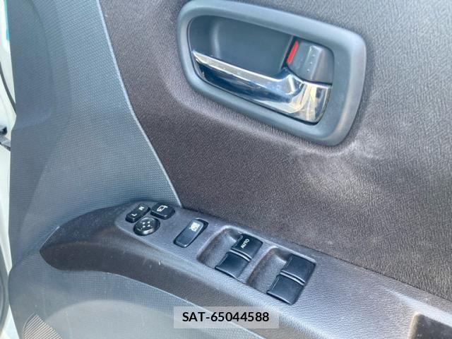 Mitsubishi DELICA 2011-11 8883521-12