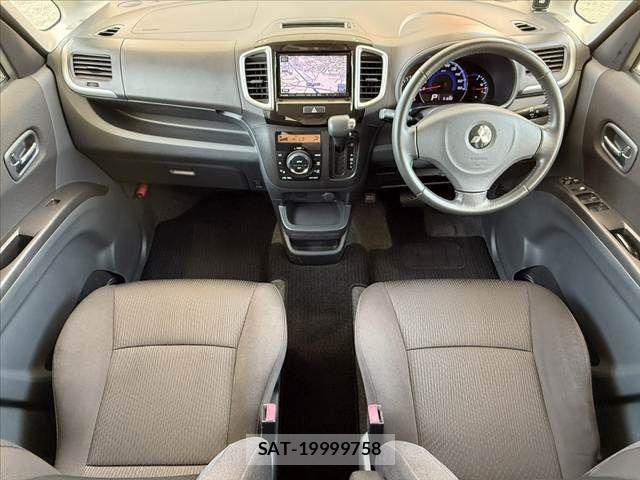 Mitsubishi DELICA 2013-06 6993103-1
