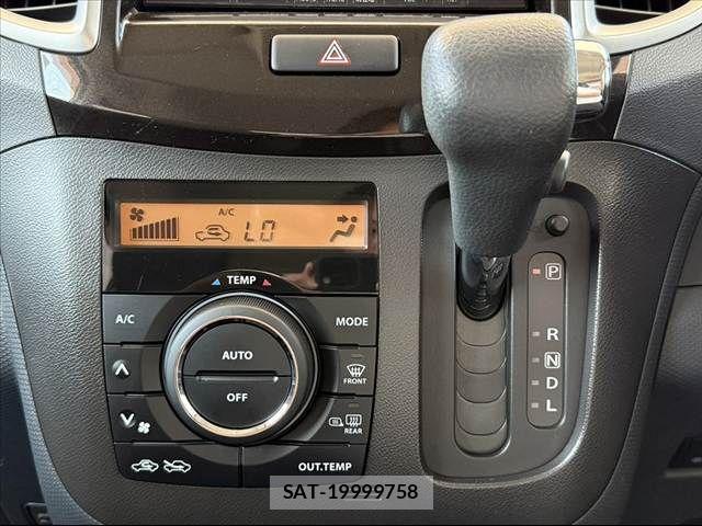 Mitsubishi DELICA 2013-06 6993103-22