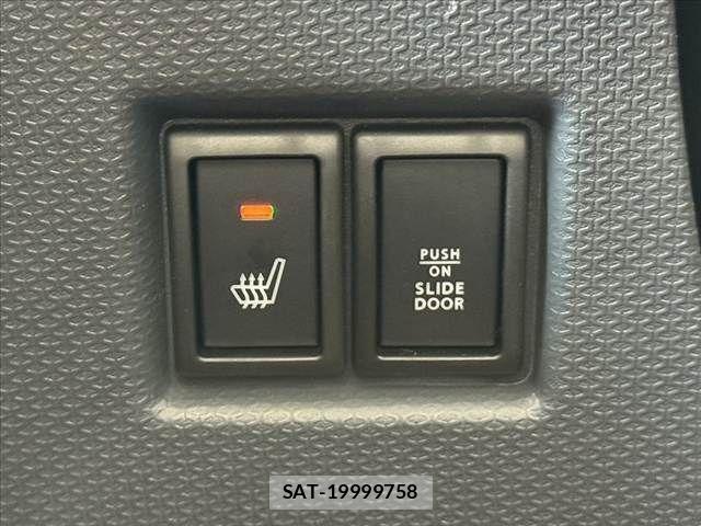 Mitsubishi DELICA 2013-06 6993103-23