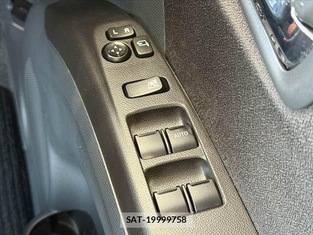 Mitsubishi DELICA 2013-06 6993103-27