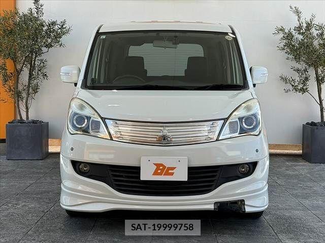 Mitsubishi DELICA 2013-06 6993103-8