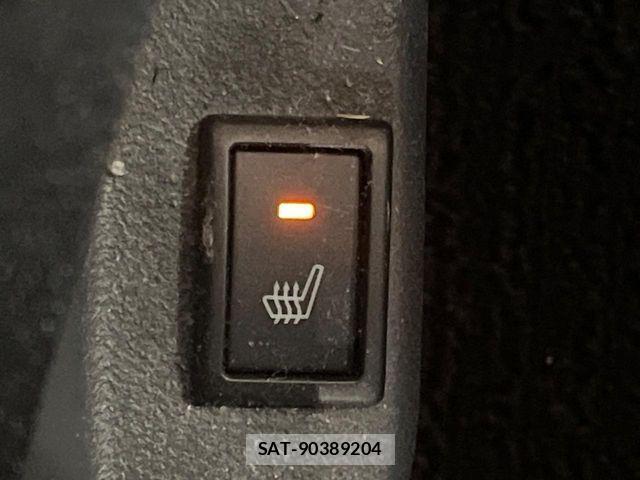 Mitsubishi DELICA 2015-02 7020345-5