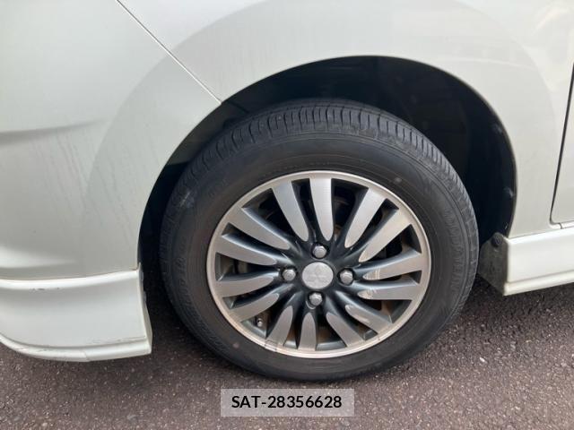 Mitsubishi DELICA 2011-09 7217474-9