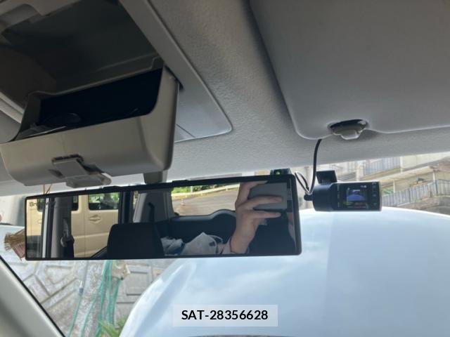 Mitsubishi DELICA 2011-09 7217474-25