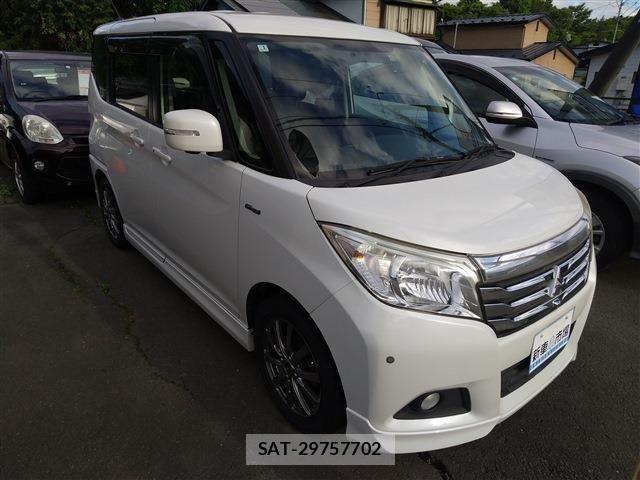 Mitsubishi DELICA 2017-01 7391920-4