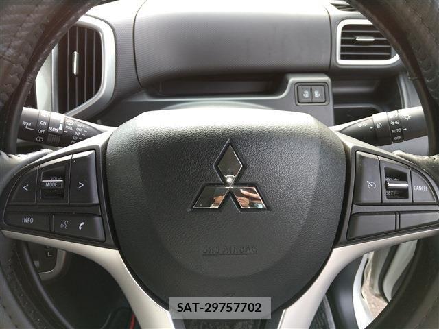 Mitsubishi DELICA 2017-01 7391920-8