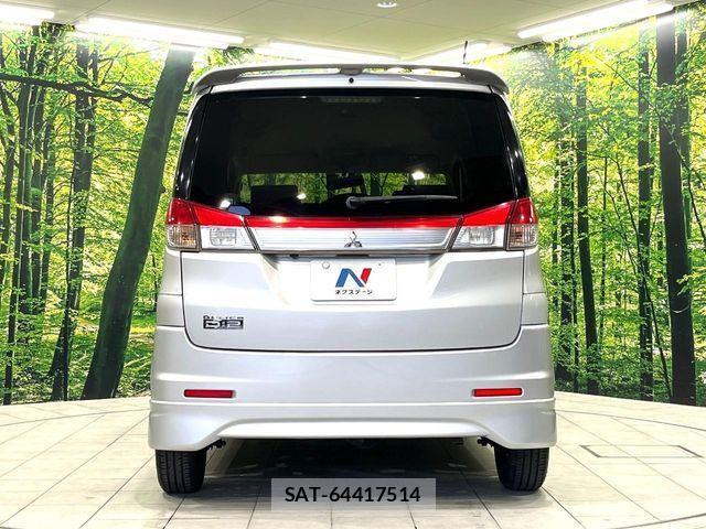 Mitsubishi DELICA 2012-01 7453967-15