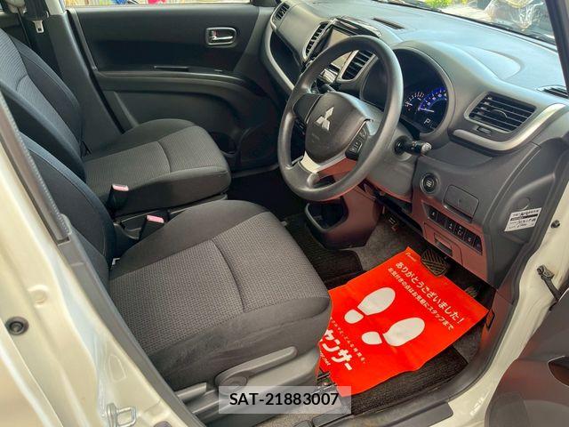 Mitsubishi DELICA 2014-02 7616191-3