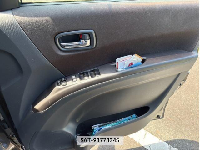 Mitsubishi DELICA 2012-03 7722729-17