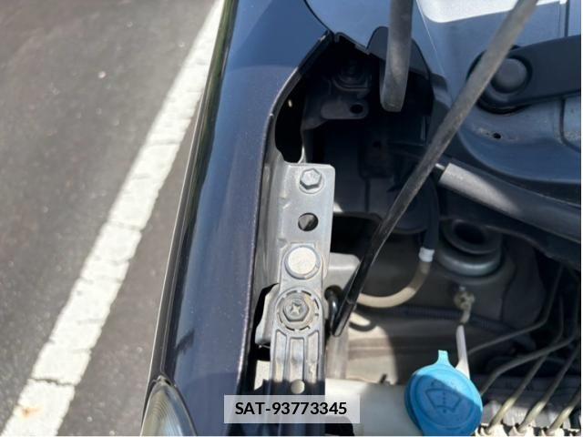 Mitsubishi DELICA 2012-03 7722729-20