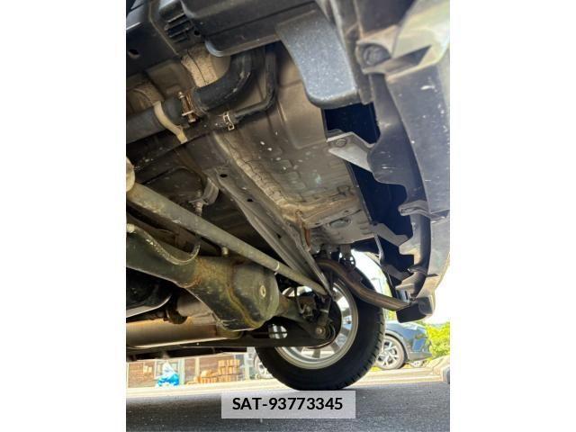 Mitsubishi DELICA 2012-03 7722729-24