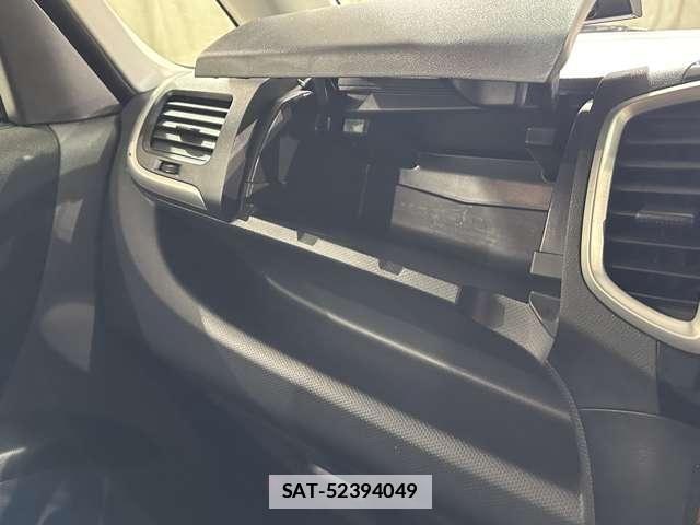 Mitsubishi DELICA 2015-07 7961206-23