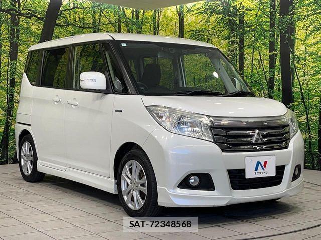 Mitsubishi DELICA 2018-01 8245043-15