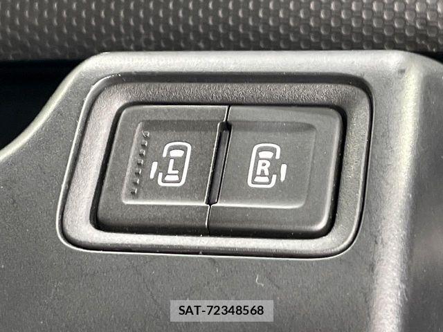 Mitsubishi DELICA 2018-01 8245043-5
