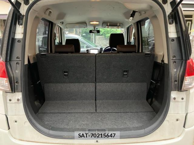 Mitsubishi DELICA 2011-03 8371606-10