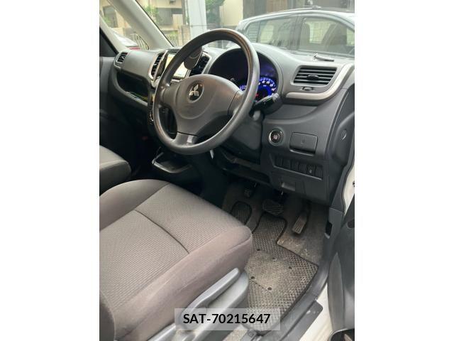 Mitsubishi DELICA 2011-03 8371606-12