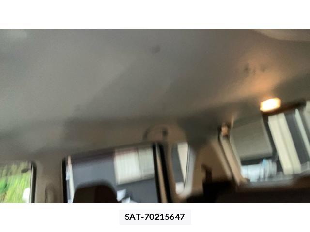 Mitsubishi DELICA 2011-03 8371606-23