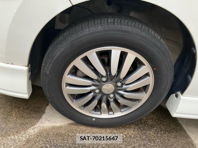 Mitsubishi DELICA 2011-03 8371606-4