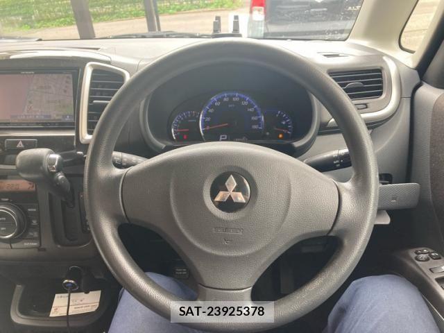 Mitsubishi DELICA 2011-09 8371605-14