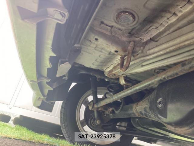 Mitsubishi DELICA 2011-09 8371605-6