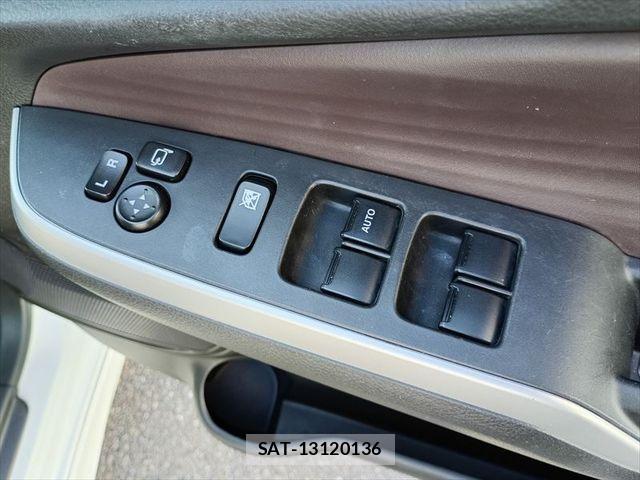 Mitsubishi DELICA 2021-03 8741686-26