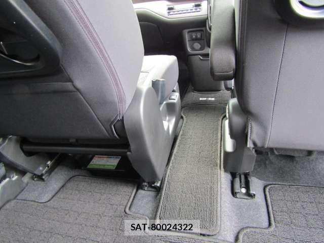Mitsubishi DELICA 2022-01 6303700-17