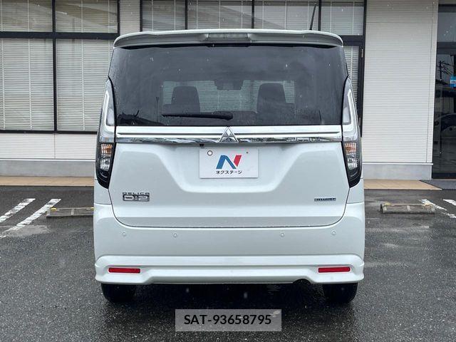 Mitsubishi DELICA 2024-03 6641468-14