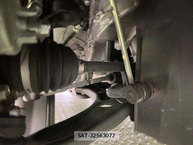 Mitsubishi DELICA 2023-05 6814671-19