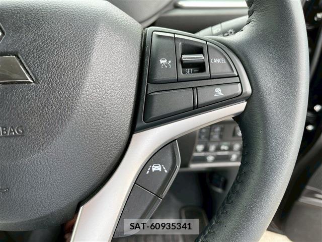 Mitsubishi DELICA 2024-02 7058272-19