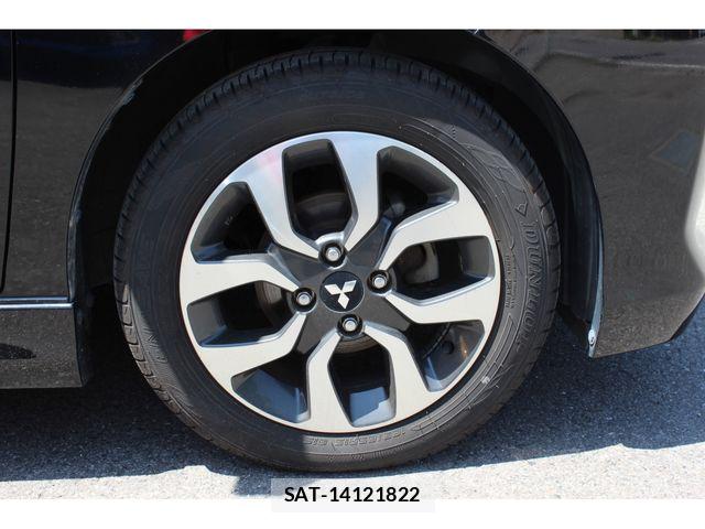 Mitsubishi DELICA 2017-04 7217477-10