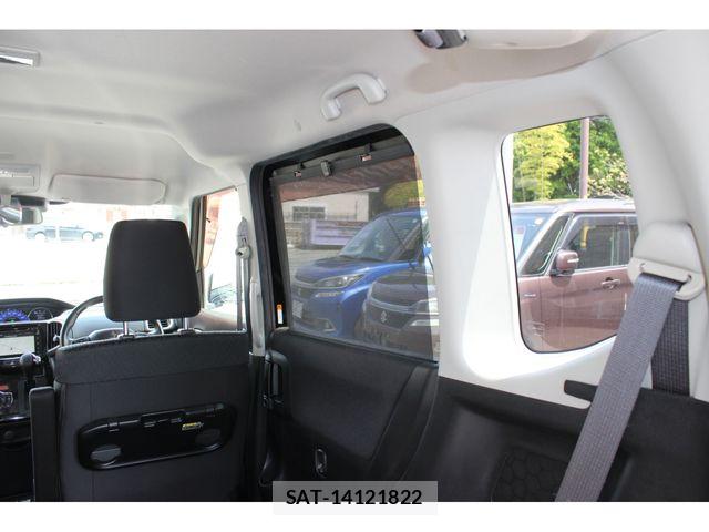 Mitsubishi DELICA 2017-04 7217477-23