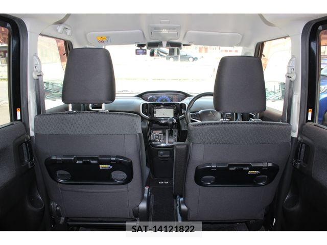 Mitsubishi DELICA 2017-04 7217477-25