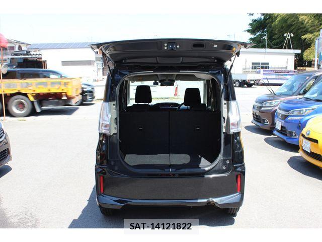 Mitsubishi DELICA 2017-04 7217477-26