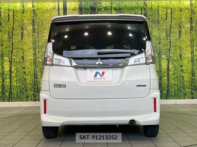 Mitsubishi DELICA 2018-01 7391924-14