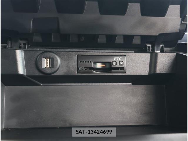 Mitsubishi DELICA 2019-03 7453968-4