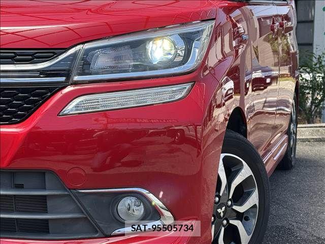 Mitsubishi DELICA 2017-06 7616192-18