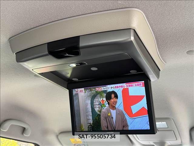 Mitsubishi DELICA 2017-06 7616192-5