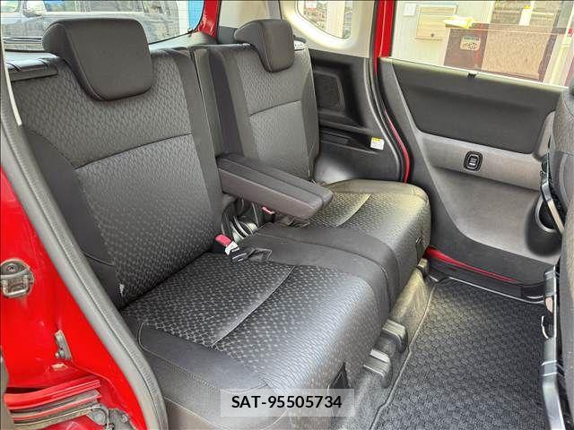 Mitsubishi DELICA 2017-06 7616192-7