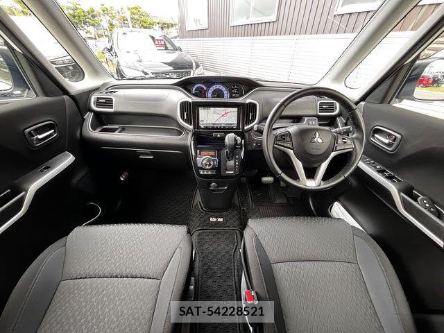 Mitsubishi DELICA 2016-09 7722730-1