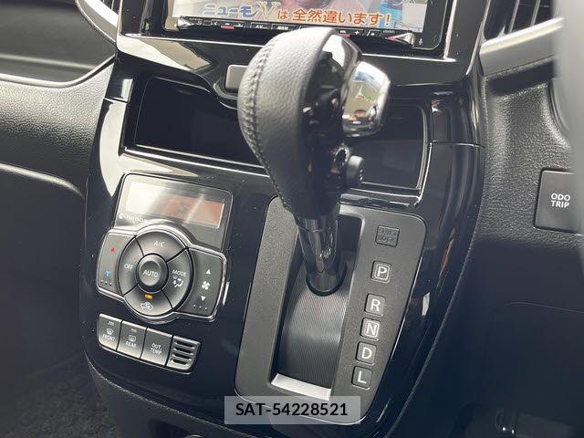 Mitsubishi DELICA 2016-09 7722730-19