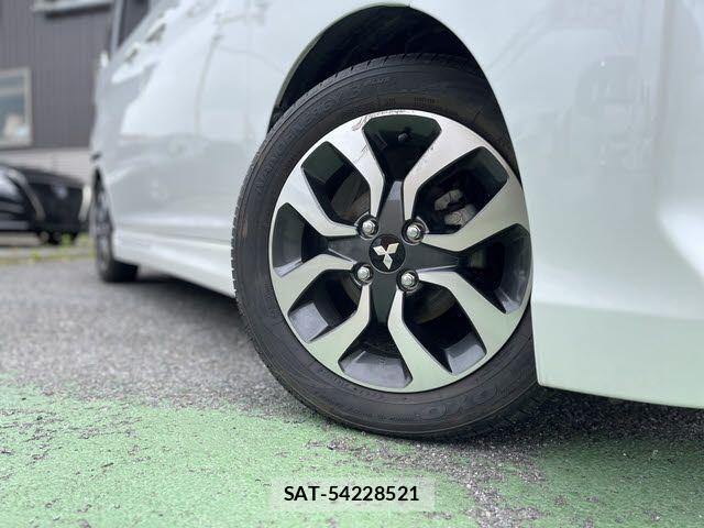 Mitsubishi DELICA 2016-09 7722730-26
