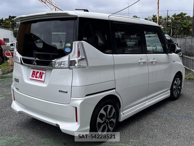 Mitsubishi DELICA 2016-09 7722730-2