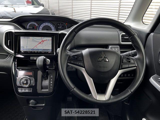 Mitsubishi DELICA 2016-09 7722730-3