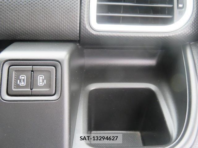 Mitsubishi DELICA 2017-06 7876116-15